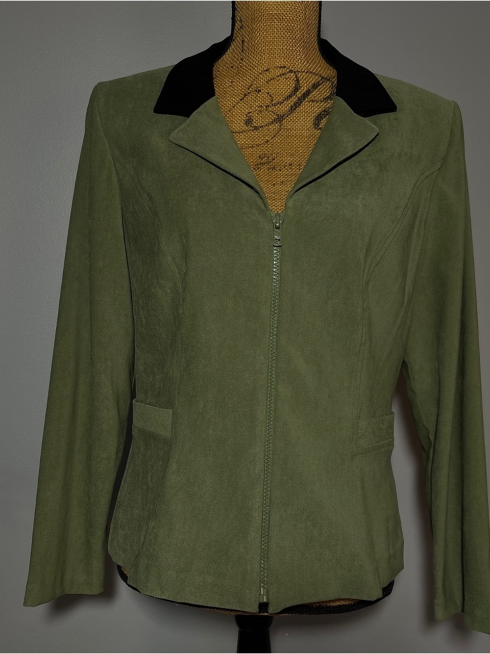 Vintage Scarlett Olive Green Zip Top with Black Pants 2-piece pantsuit Size 10 - Picture 9 of 14